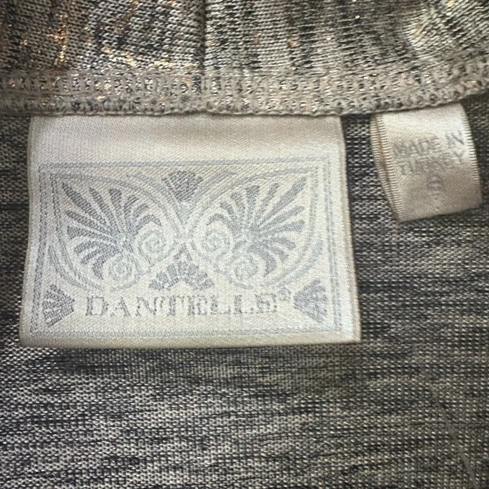 Dantelle Gold and Gray Sleeveless Top - Picture 4 of 6